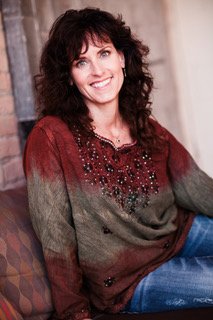 Julie Schmit, Energy Healer, Reiki Master & Relationship Guide MA, Marriage and Family Therapy